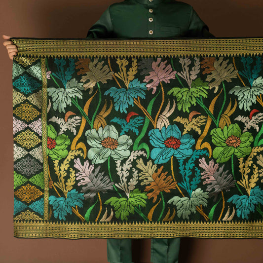 STR425 Handmade Royal Tuah