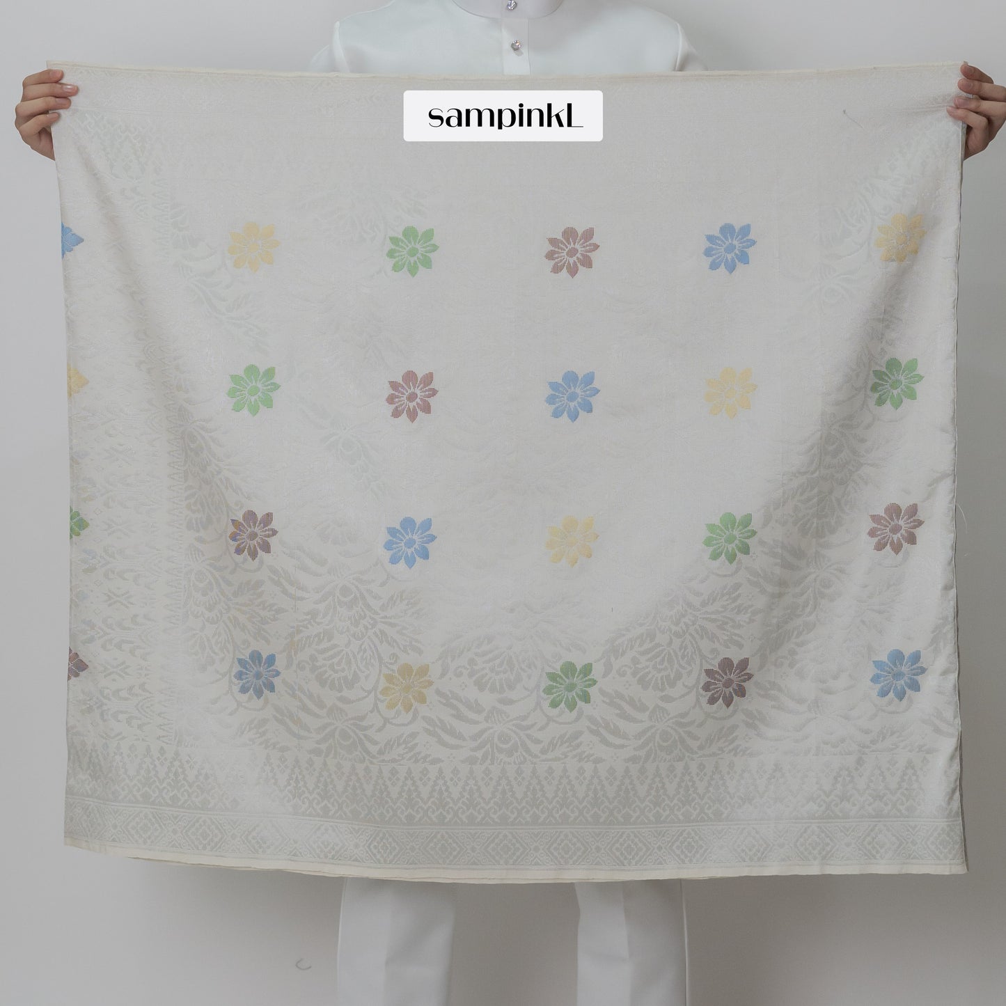 STD777 Handmade Grandeur