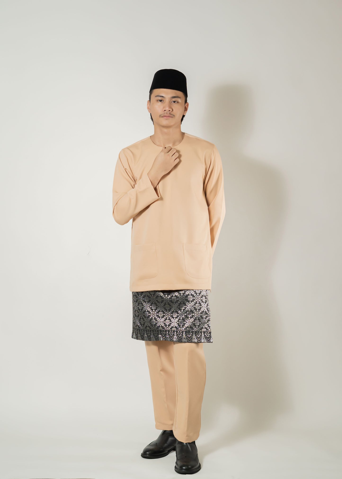 Baju Melayu Teluk Belanga Nude