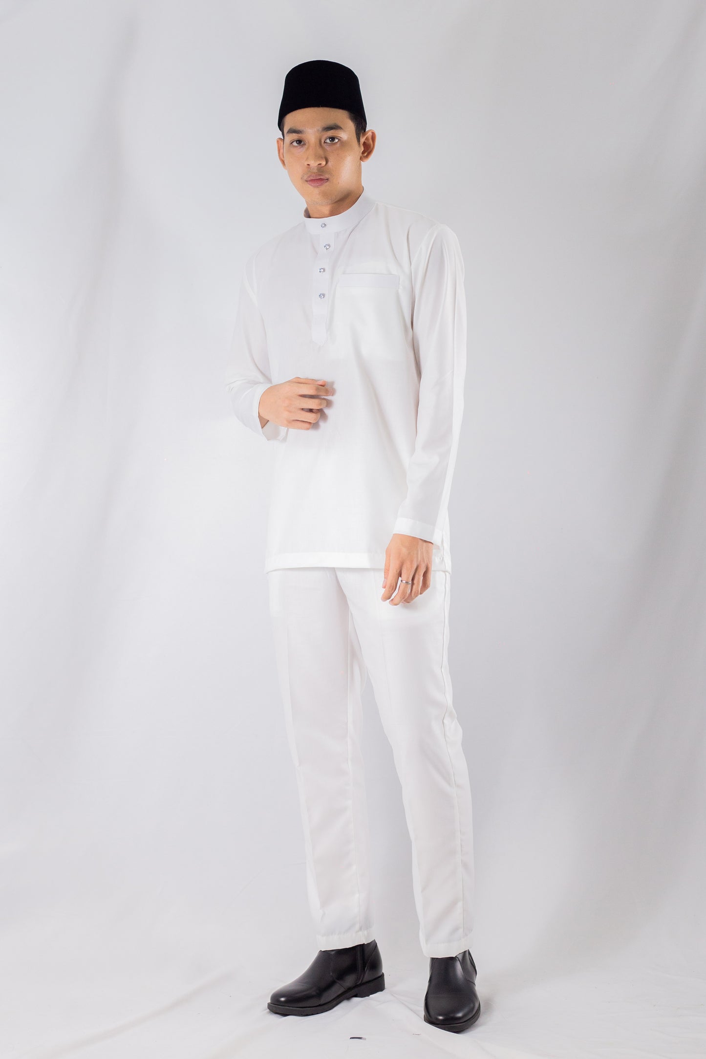 Baju Melayu Off-White Cotton Clearance Sale