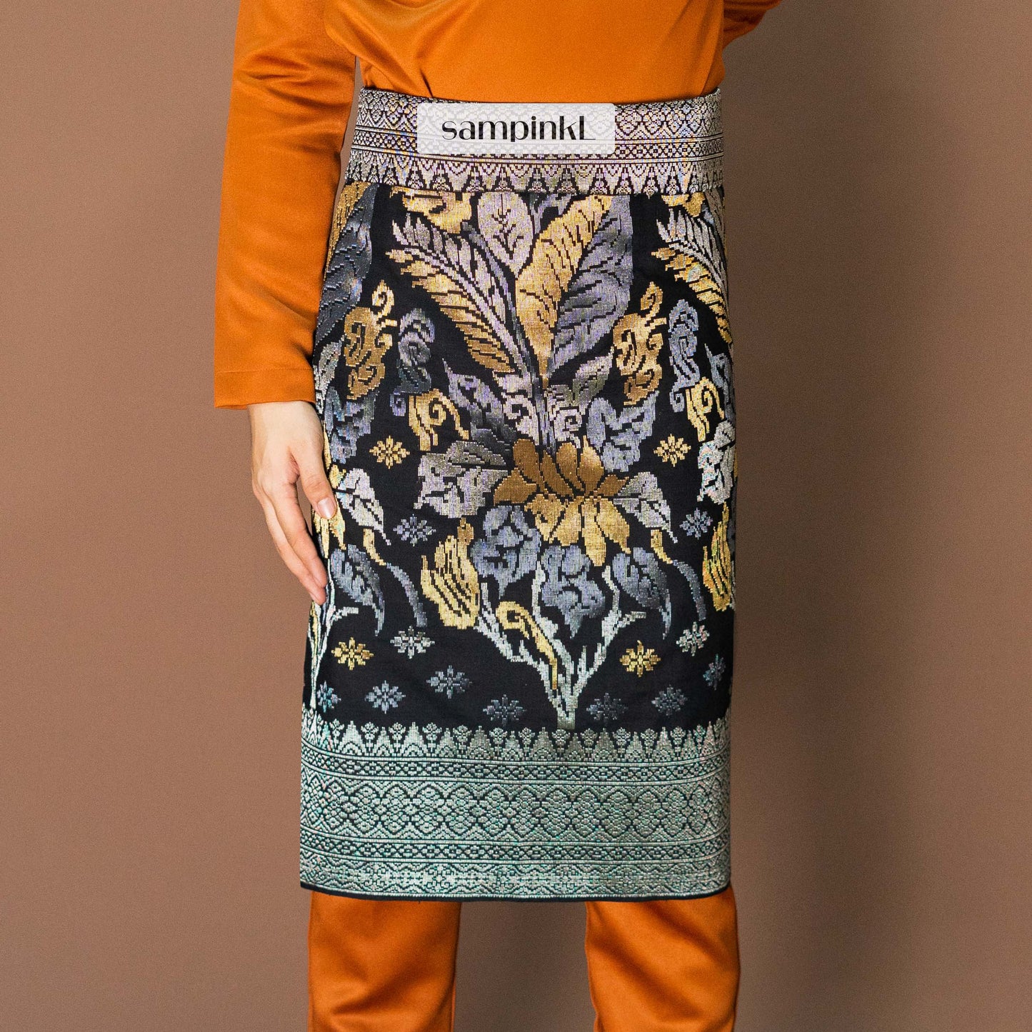 STR399 Handmade Royal Tuah