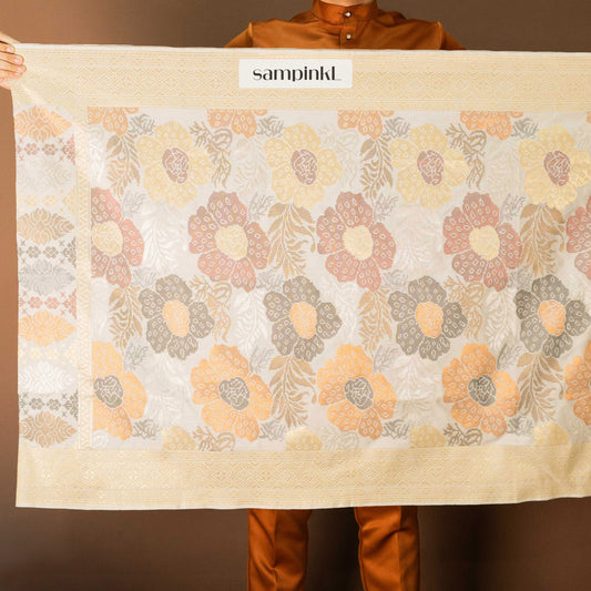 STR422 Handmade Royal Tuah