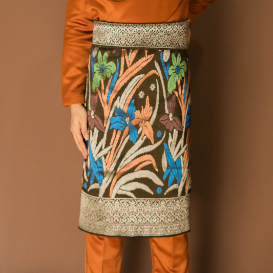 STR430 Handmade Royal Tuah